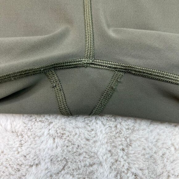Lululemon In Movement Tight Leggings High Rise 25โ Inseam Womens 4 Olive Green - Picture 10 of 10